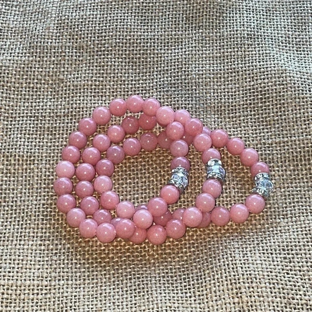 Natural rose quartz stackable‘s with a crystal & spacers Stretch alot 3